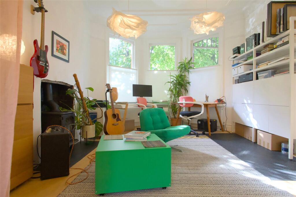 House in London - More