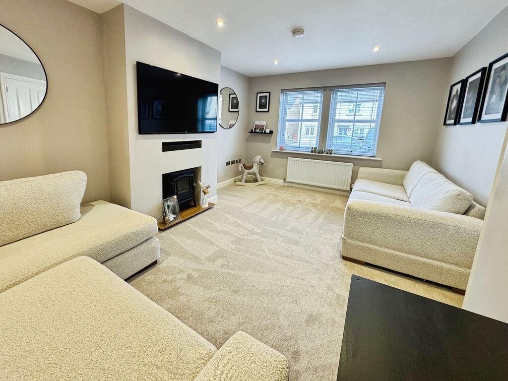 Shepherd Drive, Crawcrook photo 3