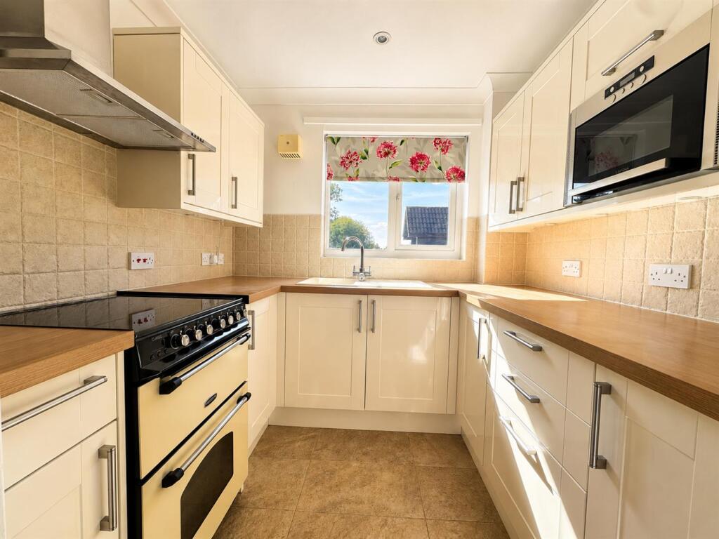 Apartment in Coventry - View 5