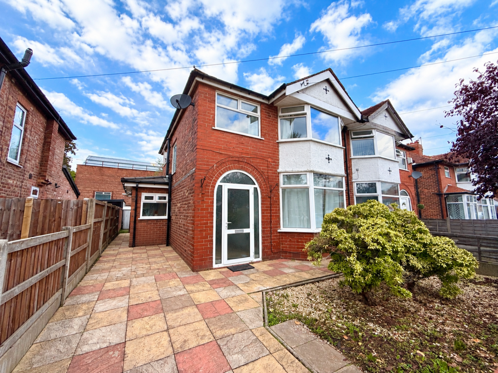 Main image of property: Room 3 Bollin Drive WA14 5QS