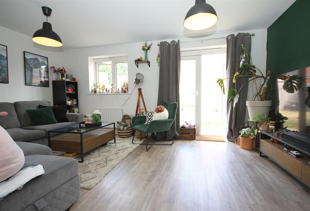 House in Southampton - View 4