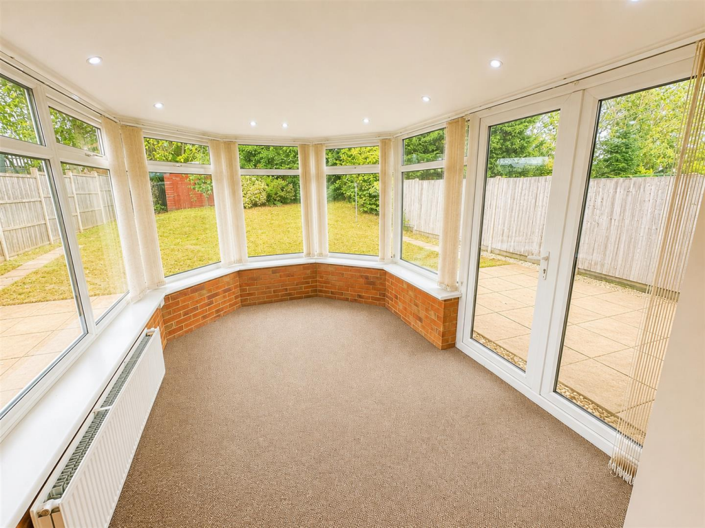 House in Northampton - View 5