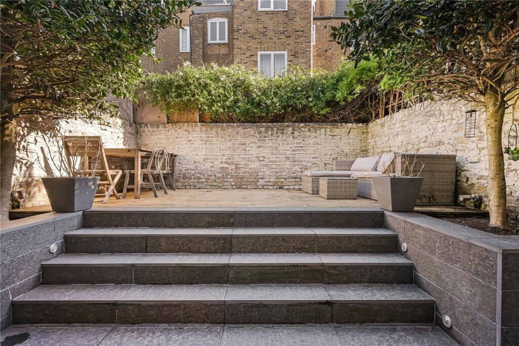 Main image of property: Fulham Palace Road, London, SW6