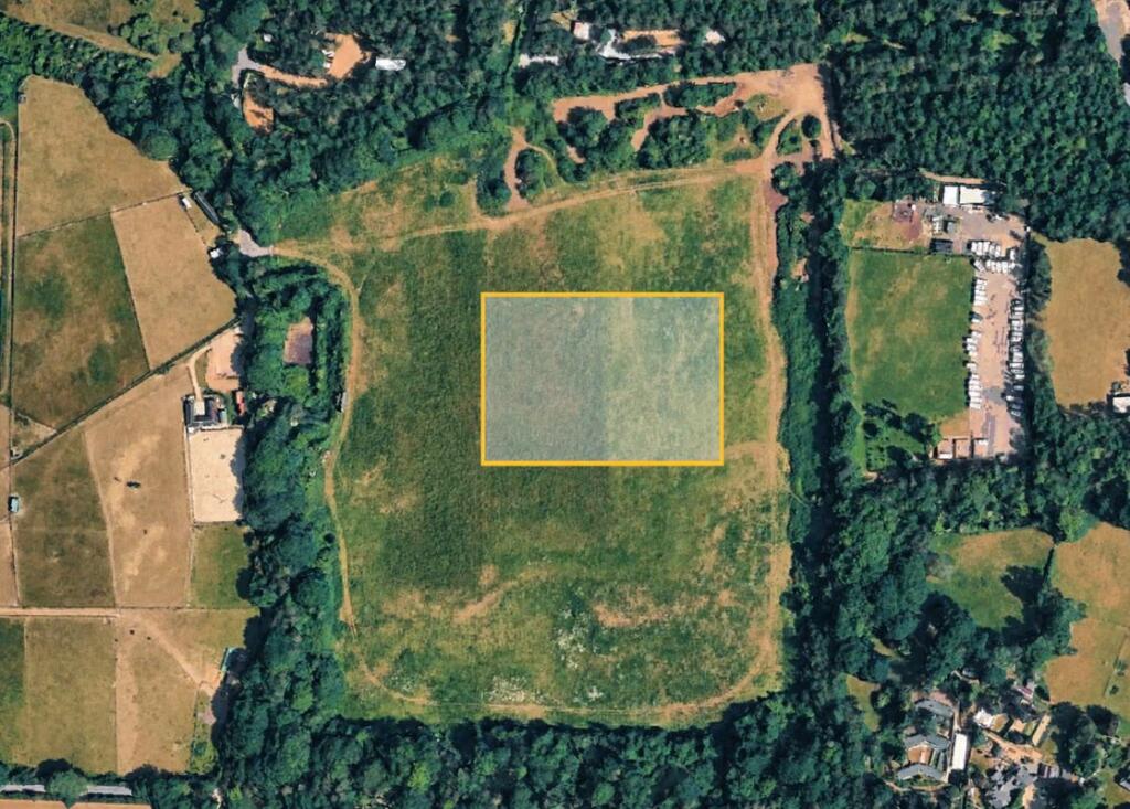 Main image of property: 3 Acres of Land on the East Side of Marlpit Lane, Hambrook, Chichester, PO10 8EQ