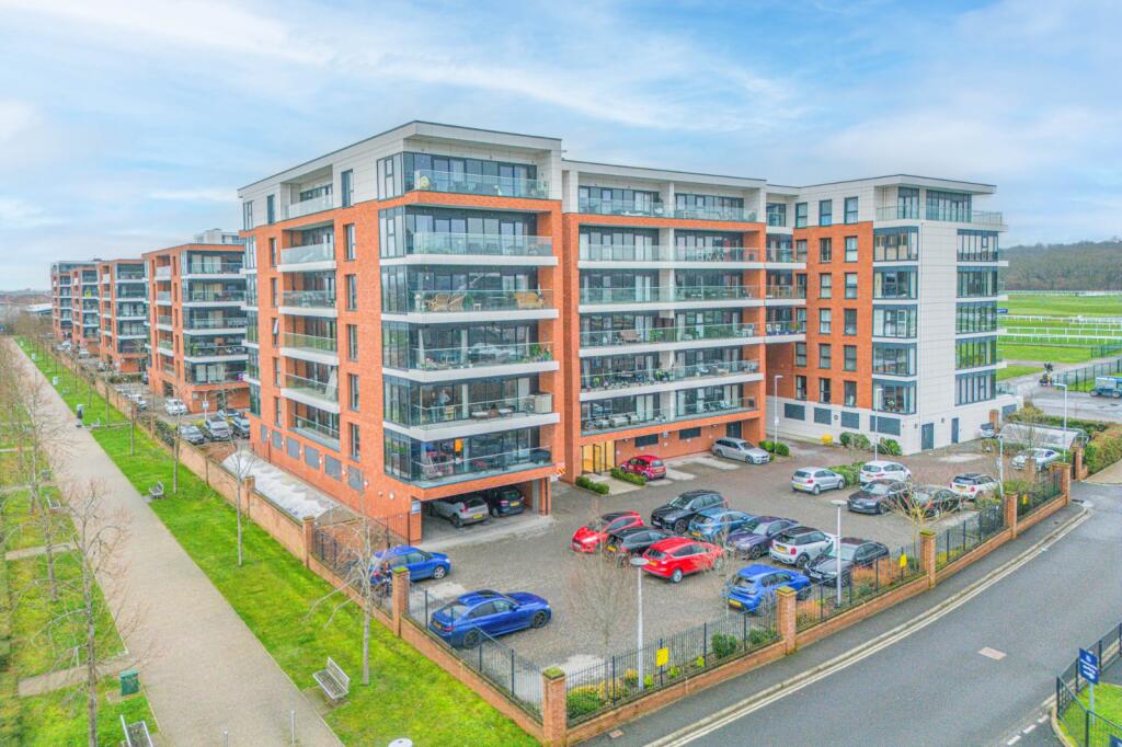Main image of property: Southmead House, Kingman Way, Newbury, RG14