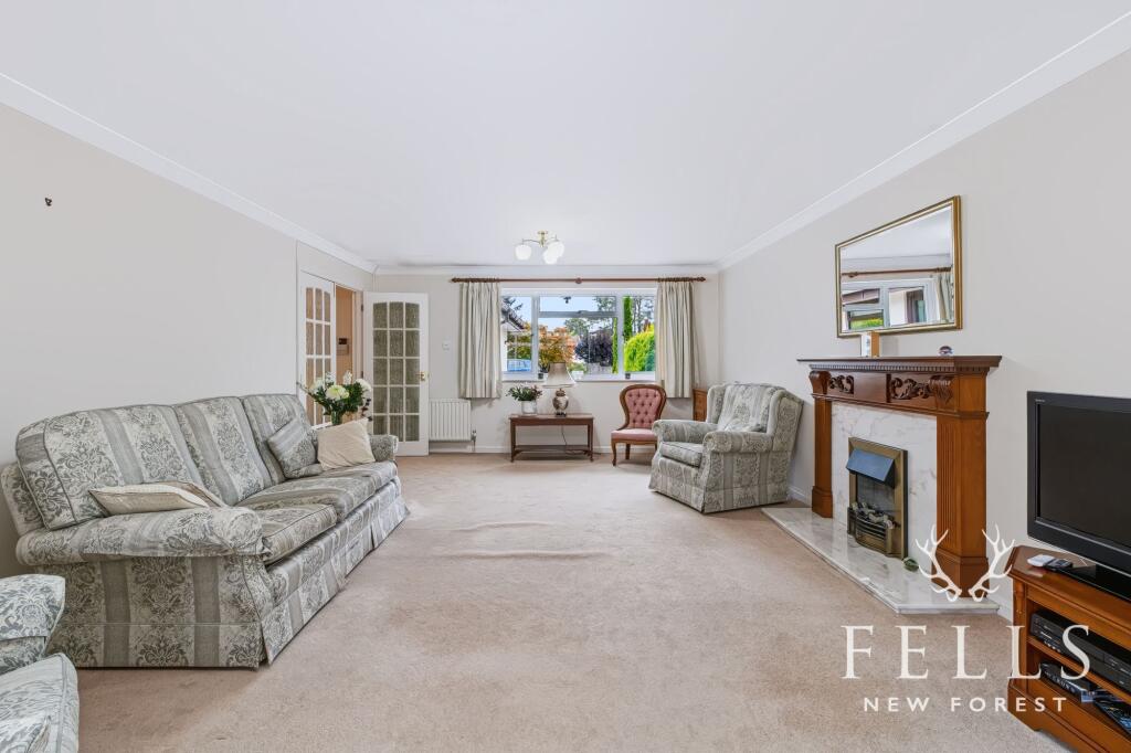 Bushmead Drive, Ashley Heath, BH24 photo 5