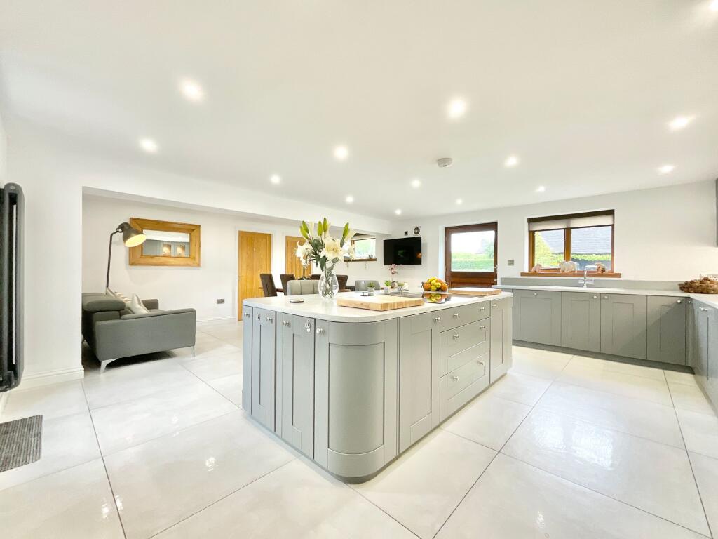 Bearstone, Market Drayton, TF9 - View 2