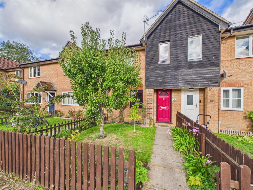 3-bed terraced on Rome Walk, Dereham, £200,000