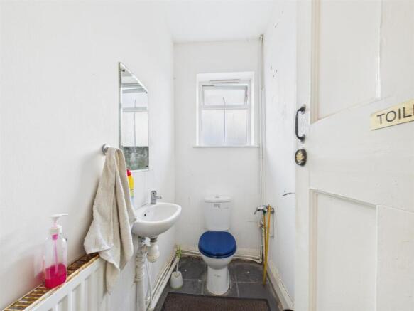 Communal WC