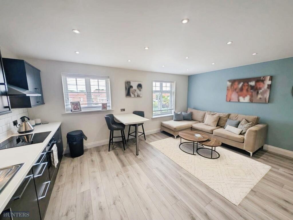 Apartment in North Tyneside, Meadow Well - View 3