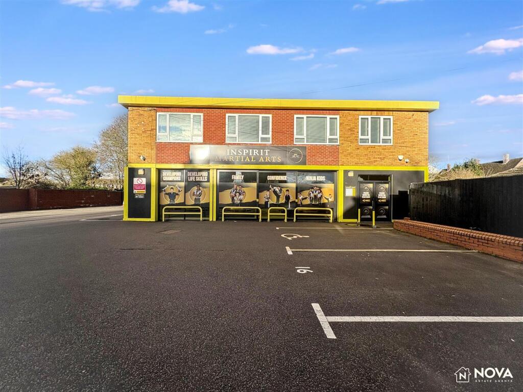 Main image of property: Watling Street, Hockliffe