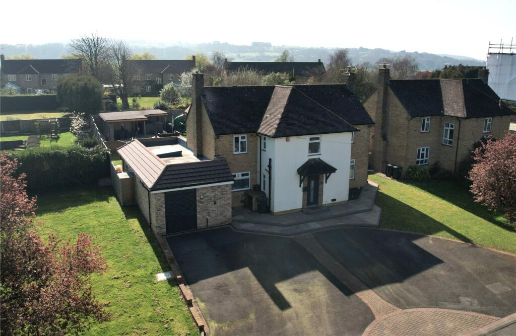 Main image of property: Mendip Road, Locking, Weston-super-Mare, North Somerset, BS24