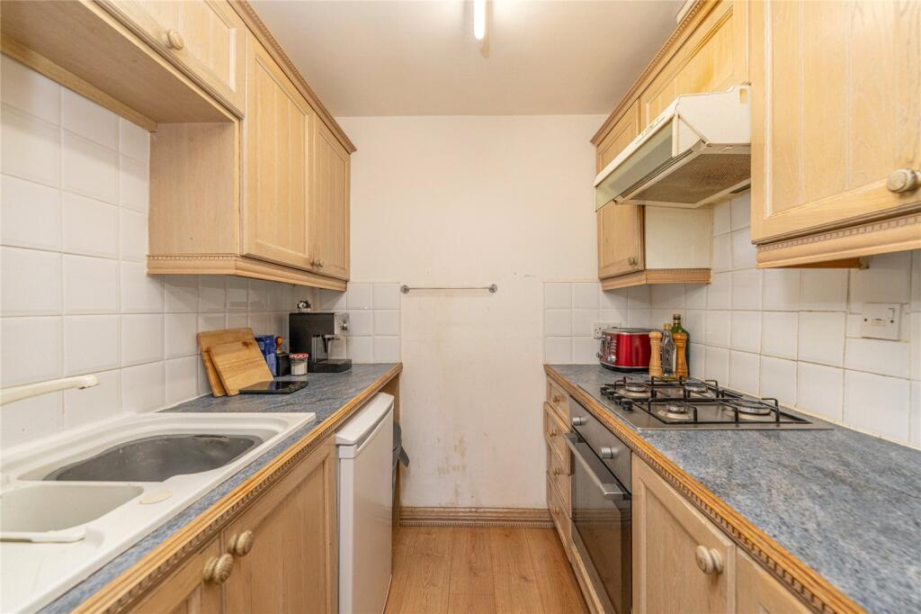 Apartment in Edinburgh - More