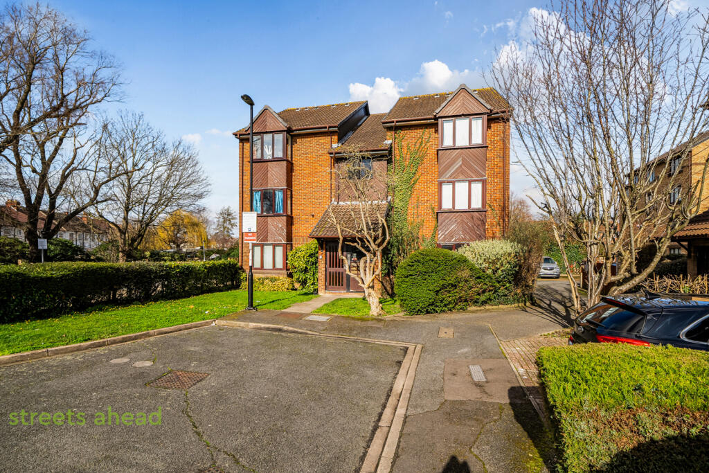 Main image of property: Redgrave Close, Croydon, Surrey, CR0
