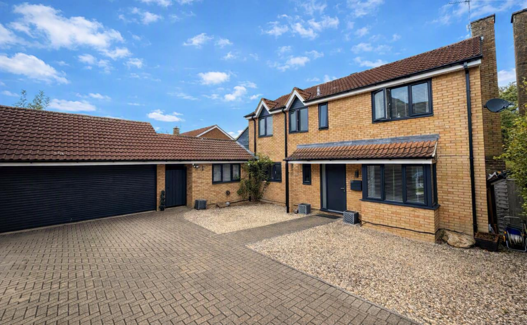 Main image of property: Cabot Drive, Grange Park, Swindon
