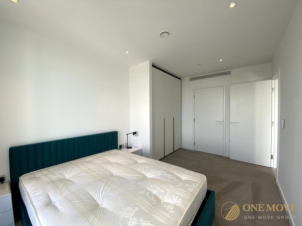 Apartment in London - View 3