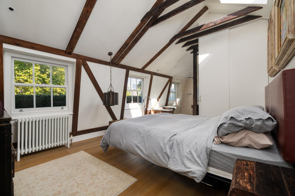Apartment in London, Paddington - View 2
