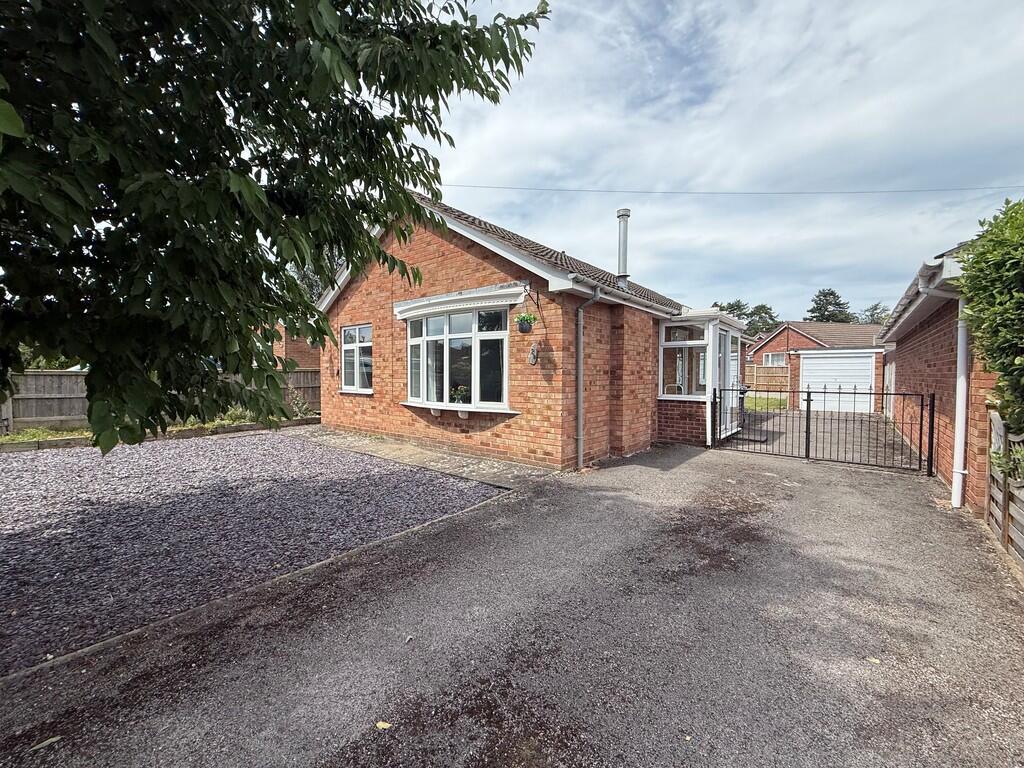 Main image of property: Moor Grove, Uttoxeter