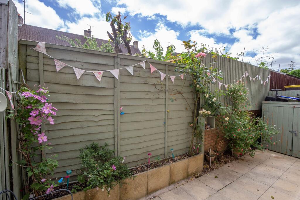 House in Malmesbury, Wiltshire - View 5