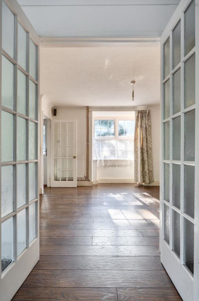 House in Test Valley, Andover - View 4
