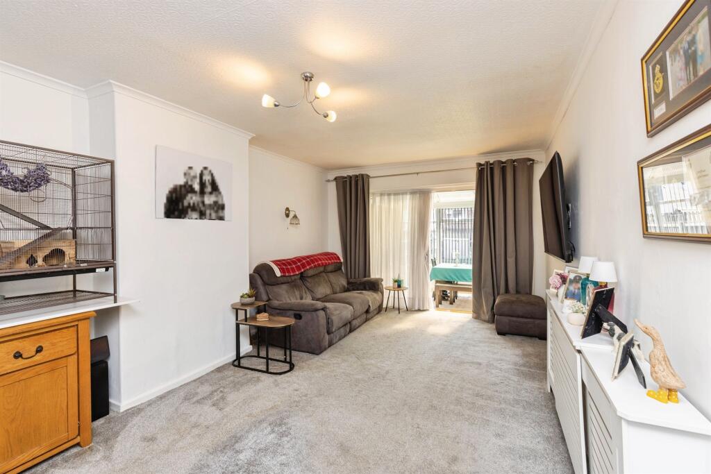 Collinfield Rise, Bradford photo 4