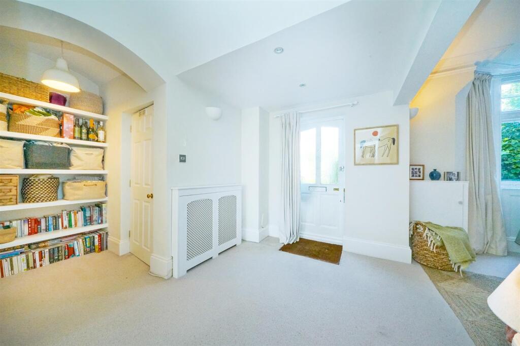 Apartment in St Albans, Bernards Heath - More