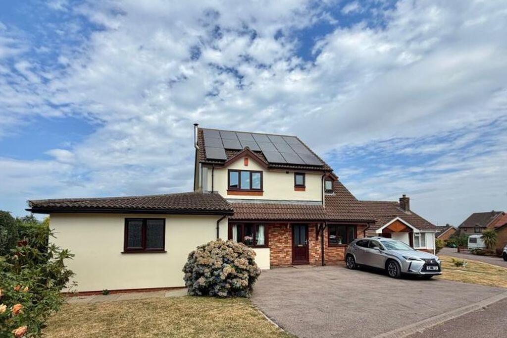Main image of property: The Post Paddocks, Woolastone