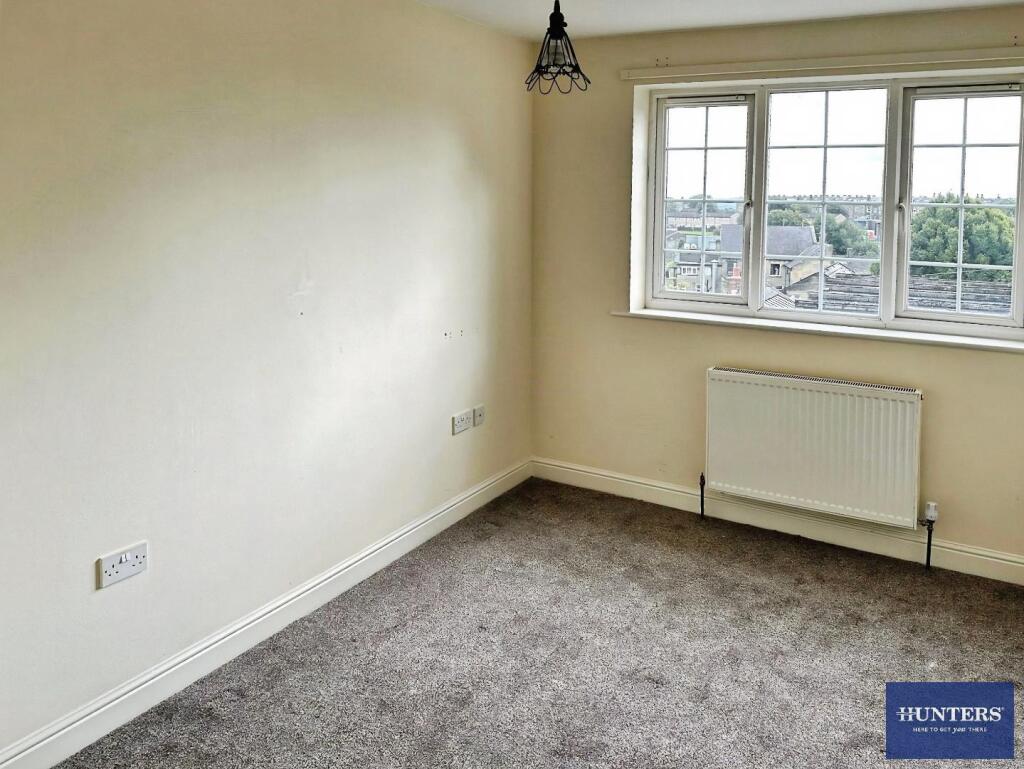 House in Calderdale, King Cross - View 5