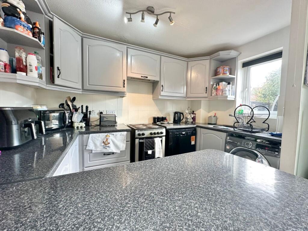 House in Milton Keynes - View 4