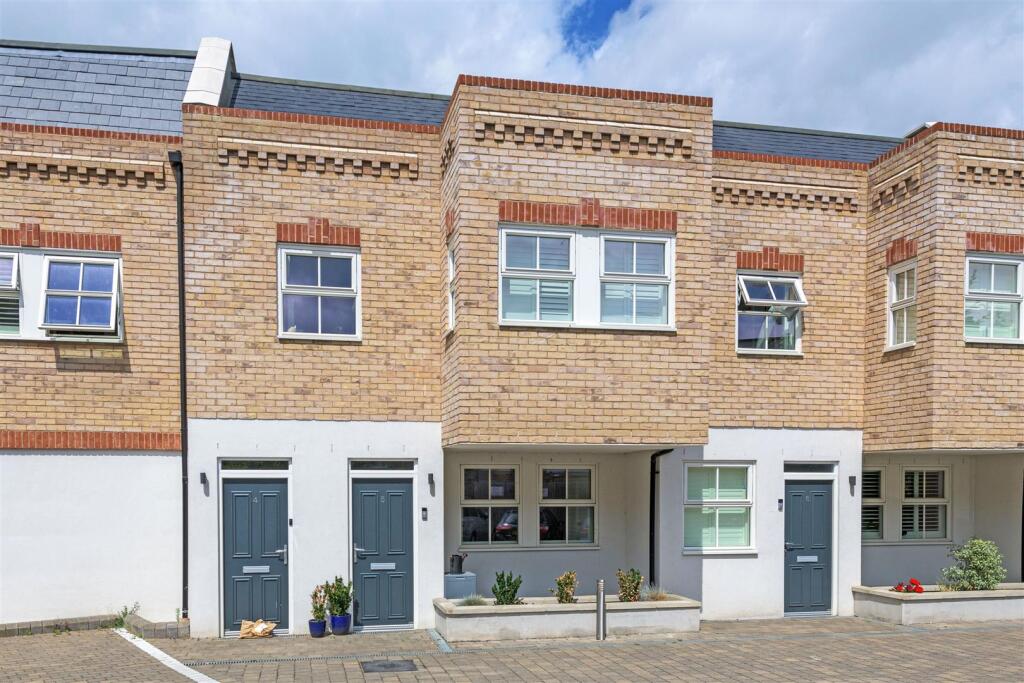 Main image of property: Brookfield Mews, London