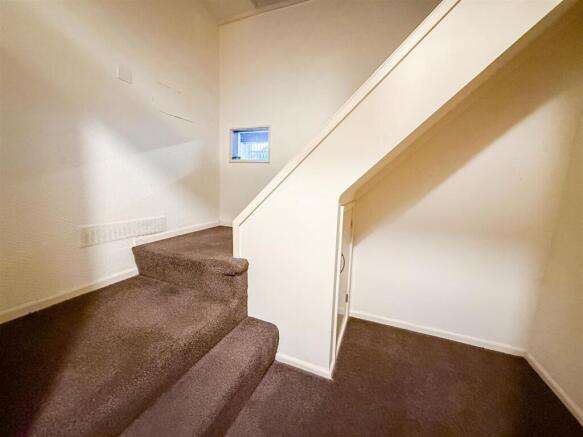 INNER HALLWAY