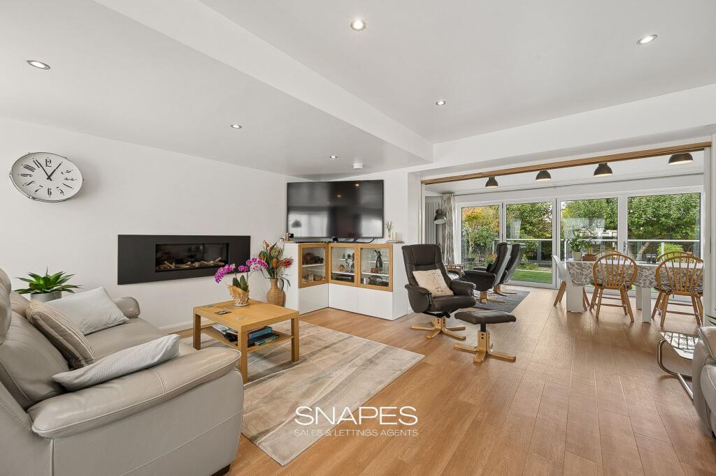 House in Stockport, Greater Manchester - More