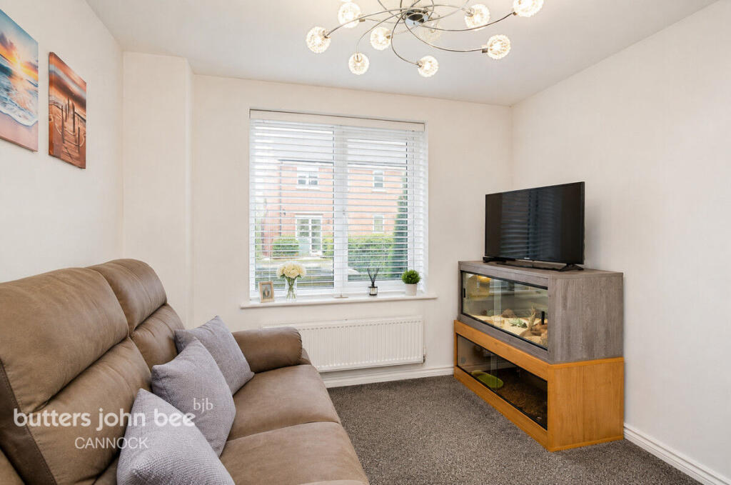 House in Lichfield, Chase Terrace, Burntwood - View 4