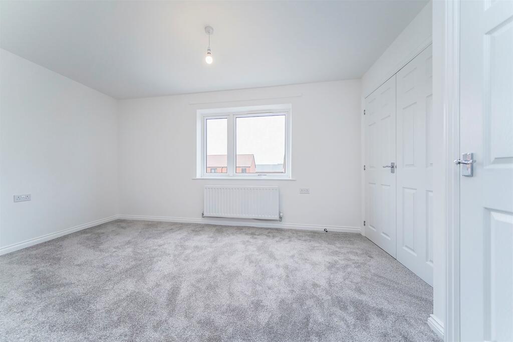 House in Northampton - View 4