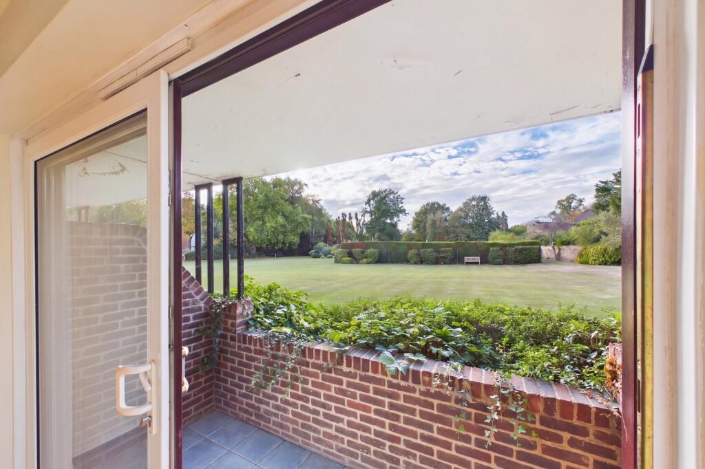 Apartment in Maidenhead, Fishery - View 5