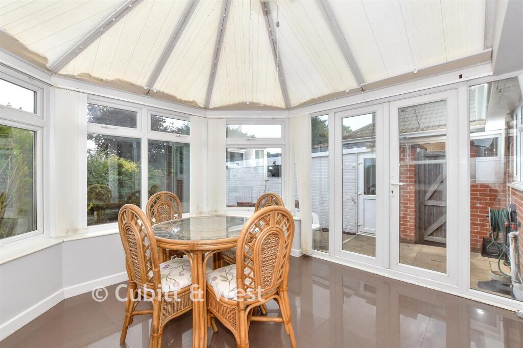 House in Portsmouth - View 5