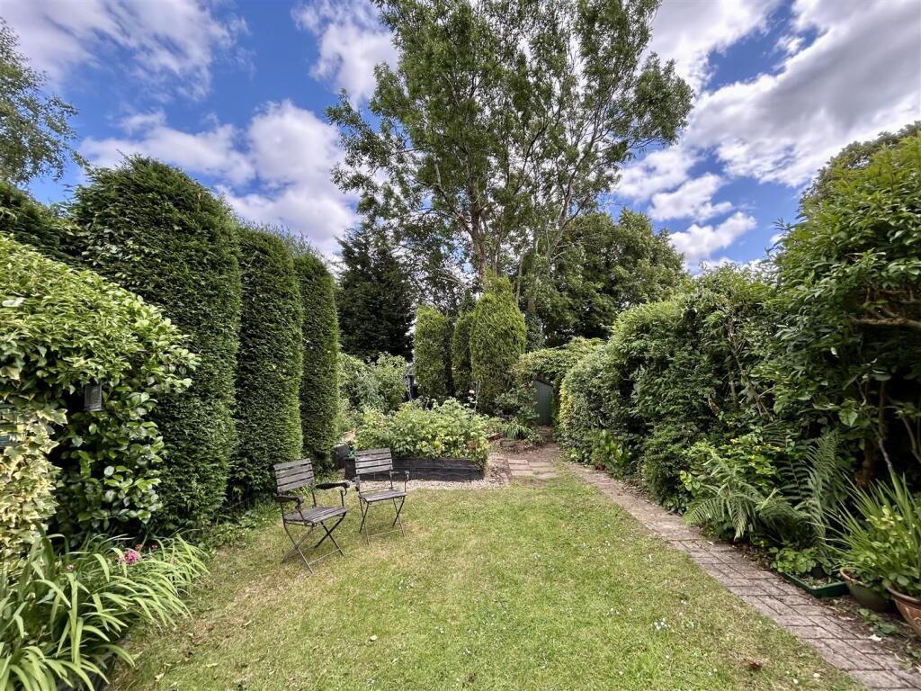 Additional image 25 of St. Kenelms Avenue, Halesowen