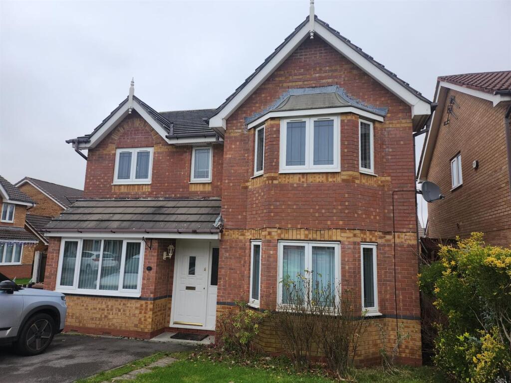 Main image of property: Rowans Close, Stalybridge