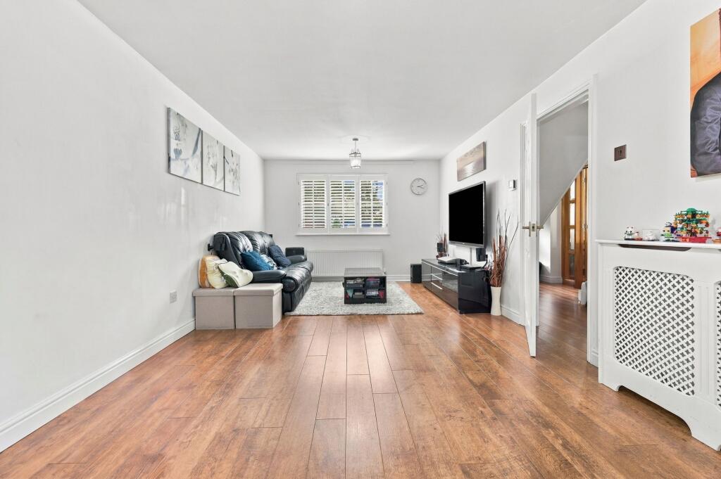House in Romford - View 5