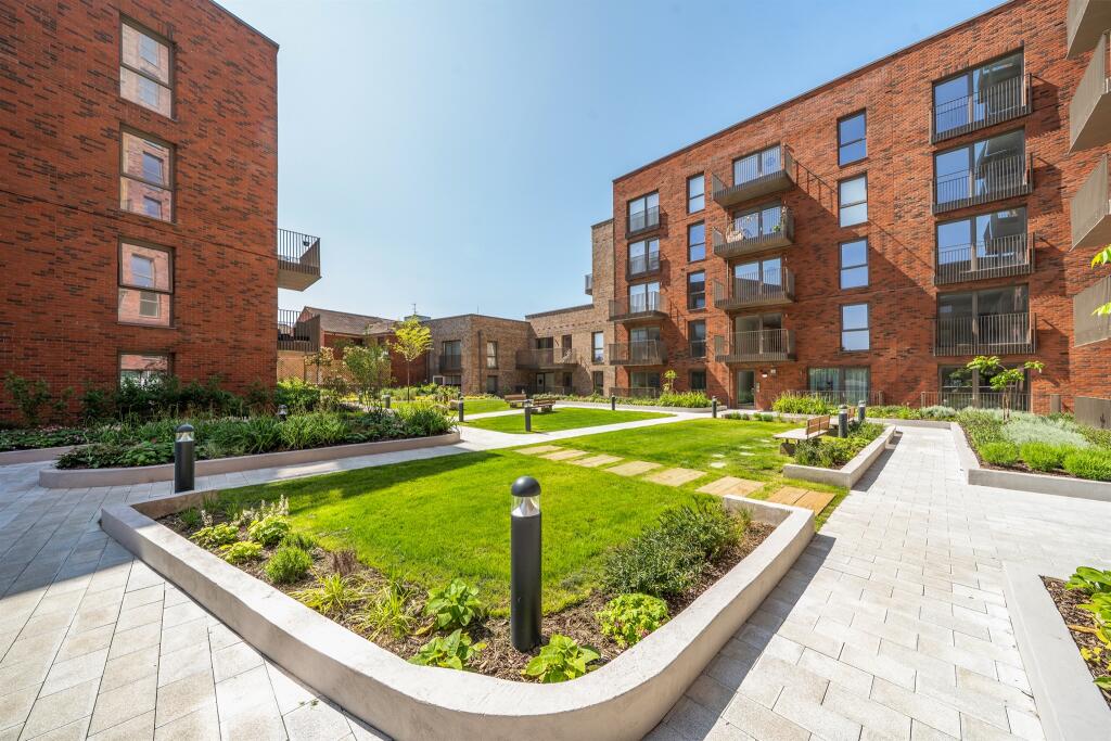 Main image of property: Moorbridge Road, Maidenhead