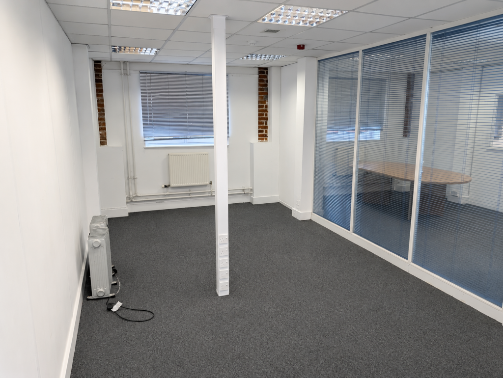 0.02-0.05 office