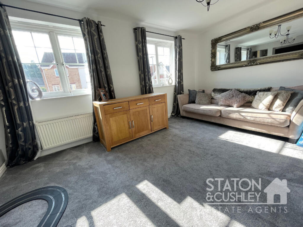 White Rose Avenue, Mansfield, NG18 photo 5
