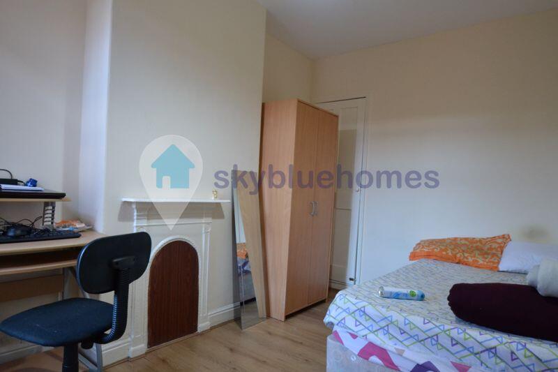 House in Leicester - More