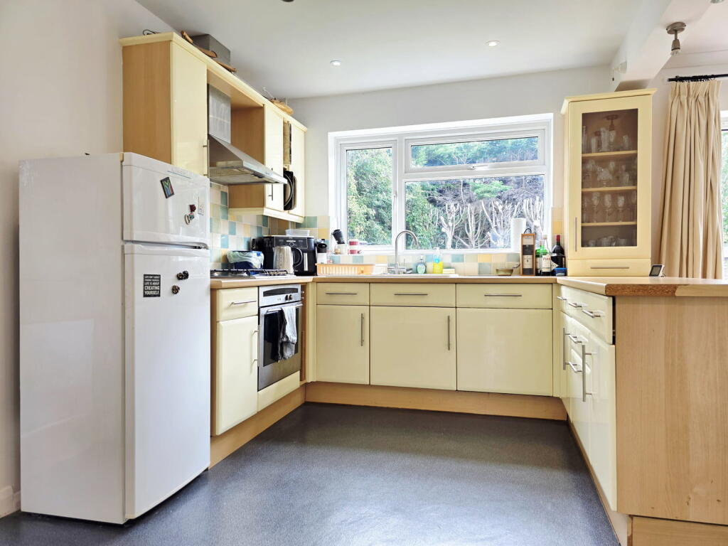 House in Canterbury, Barton Estate, St. Martin's - View 4