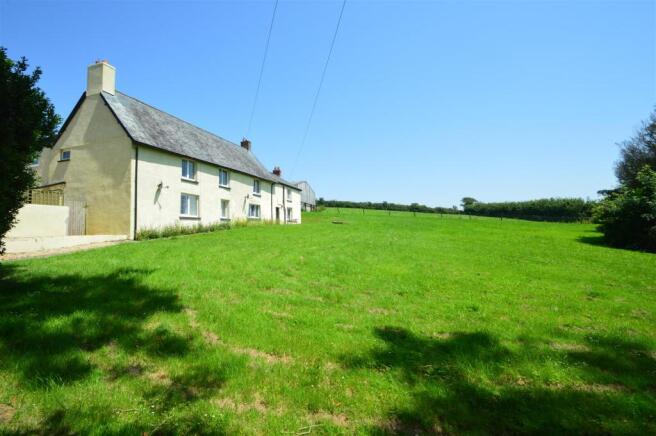 House &amp; Annexe