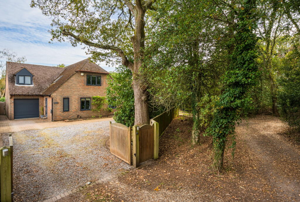 Briff Lane, Upper Bucklebury, RG7 photo 3