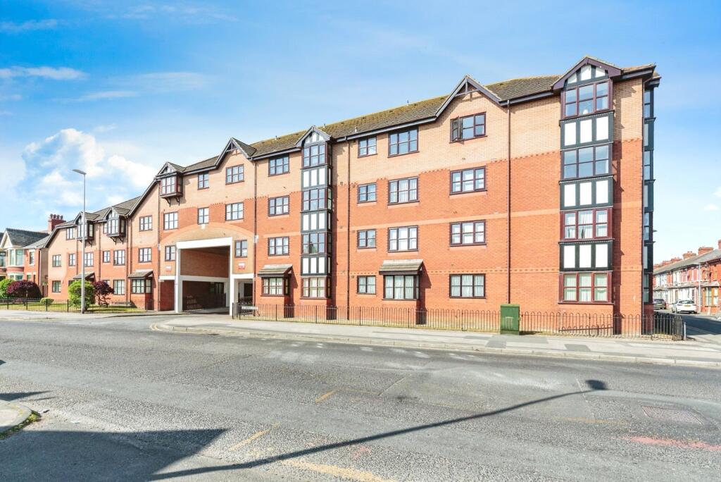 Main image of property: St. Annes Court, St. Annes Road, Blackpool, Lancashire, FY4
