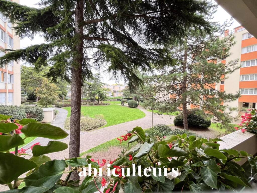 Main image of property: Paris-Isle of France, Seine-St-Denis, Épinay-sur-Seine