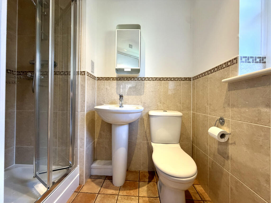House in Treharris - More