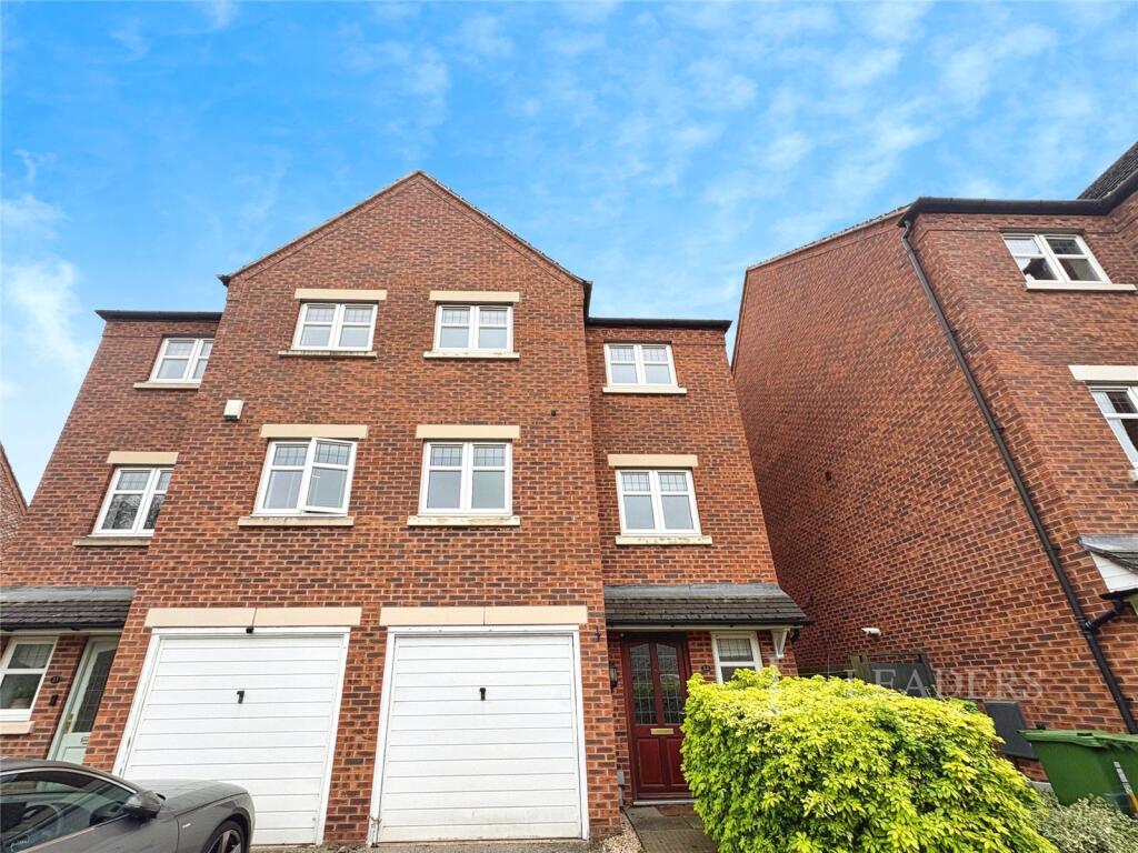 Main image of property: Alder Carr Close, Redditch, B98